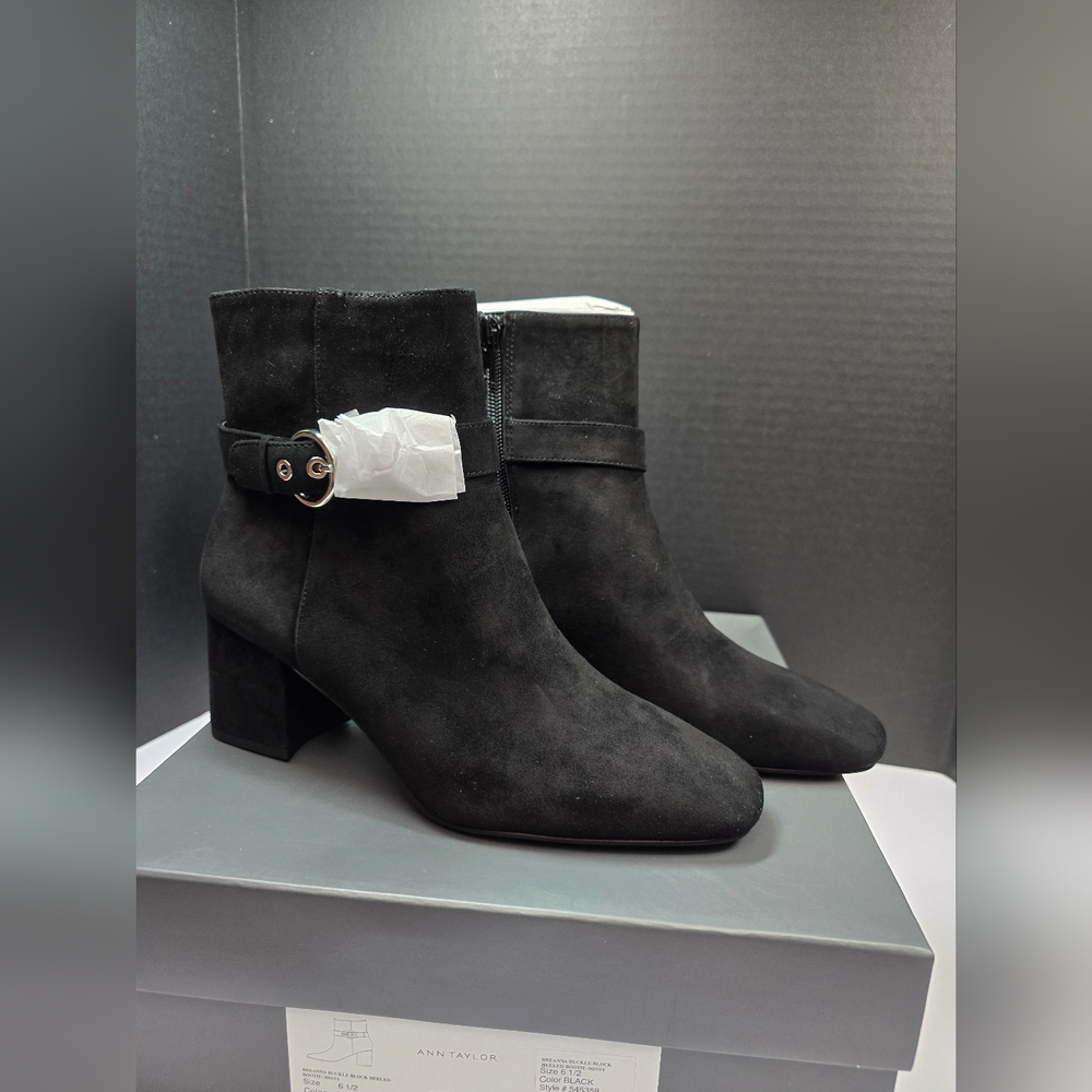 NWT. Ann Taylor Black Suede Breanna Buckle with Block Heel